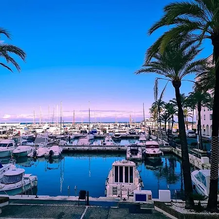 Duquesa Seafront Marina *